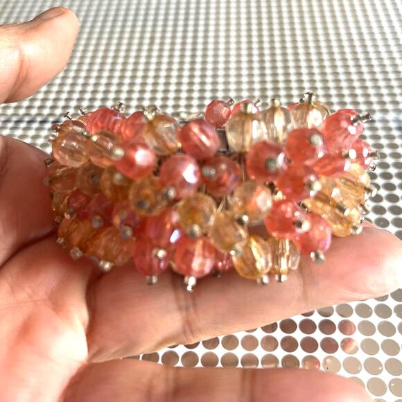 Vintage Silver Tone Stretch Bracelet Covered Acrylic Bead Cluster Wide B#18 - Picture 2 of 7